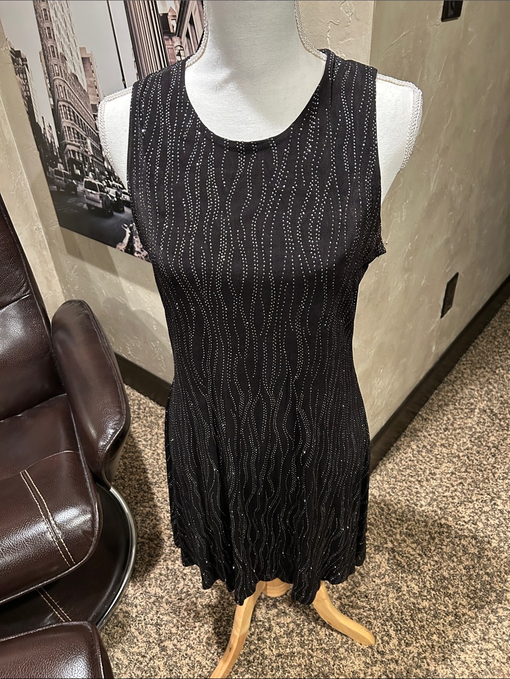 MARIAN & MARAL  Black Beaded Wave-Pattern Dress large